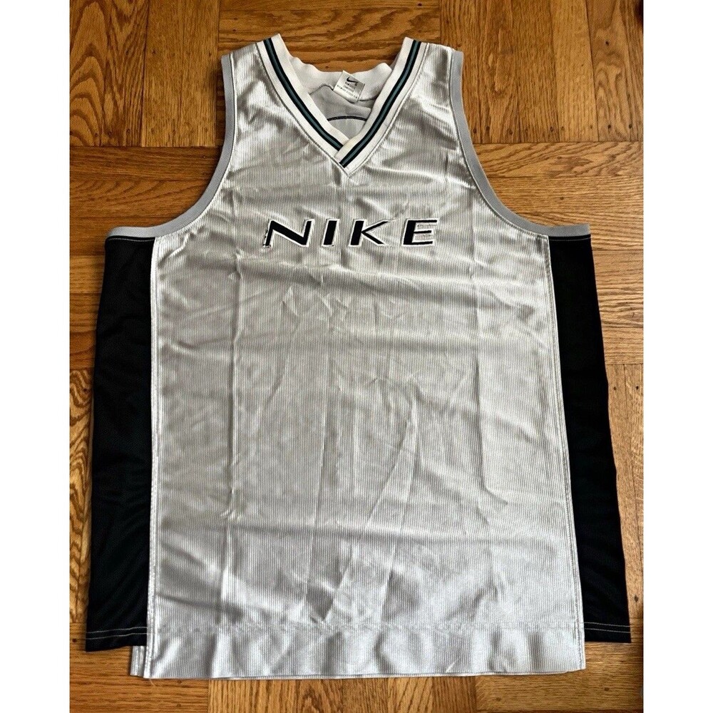 Nike Men’s XL Basketball Jersey Silver/Black V-Neck Sleeveless Breathable Mesh